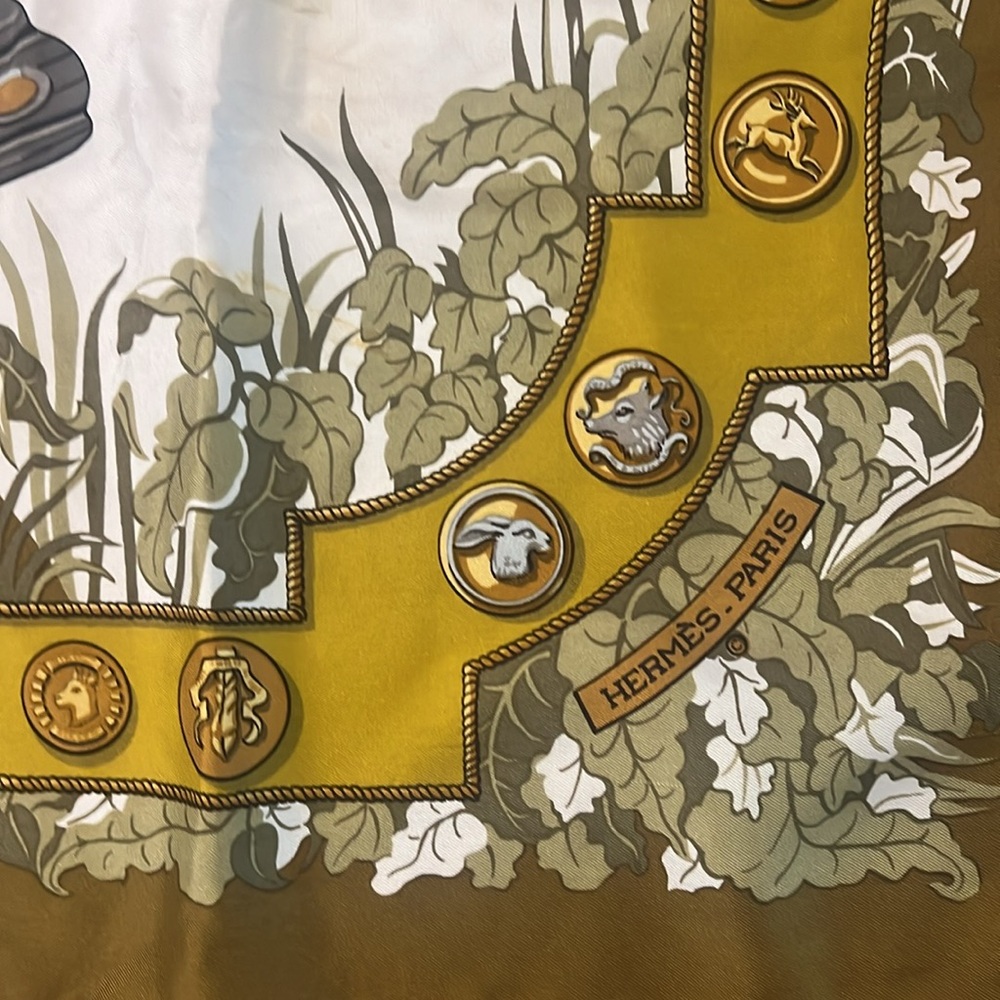 Hermes Scarf - Picture 6 of 11